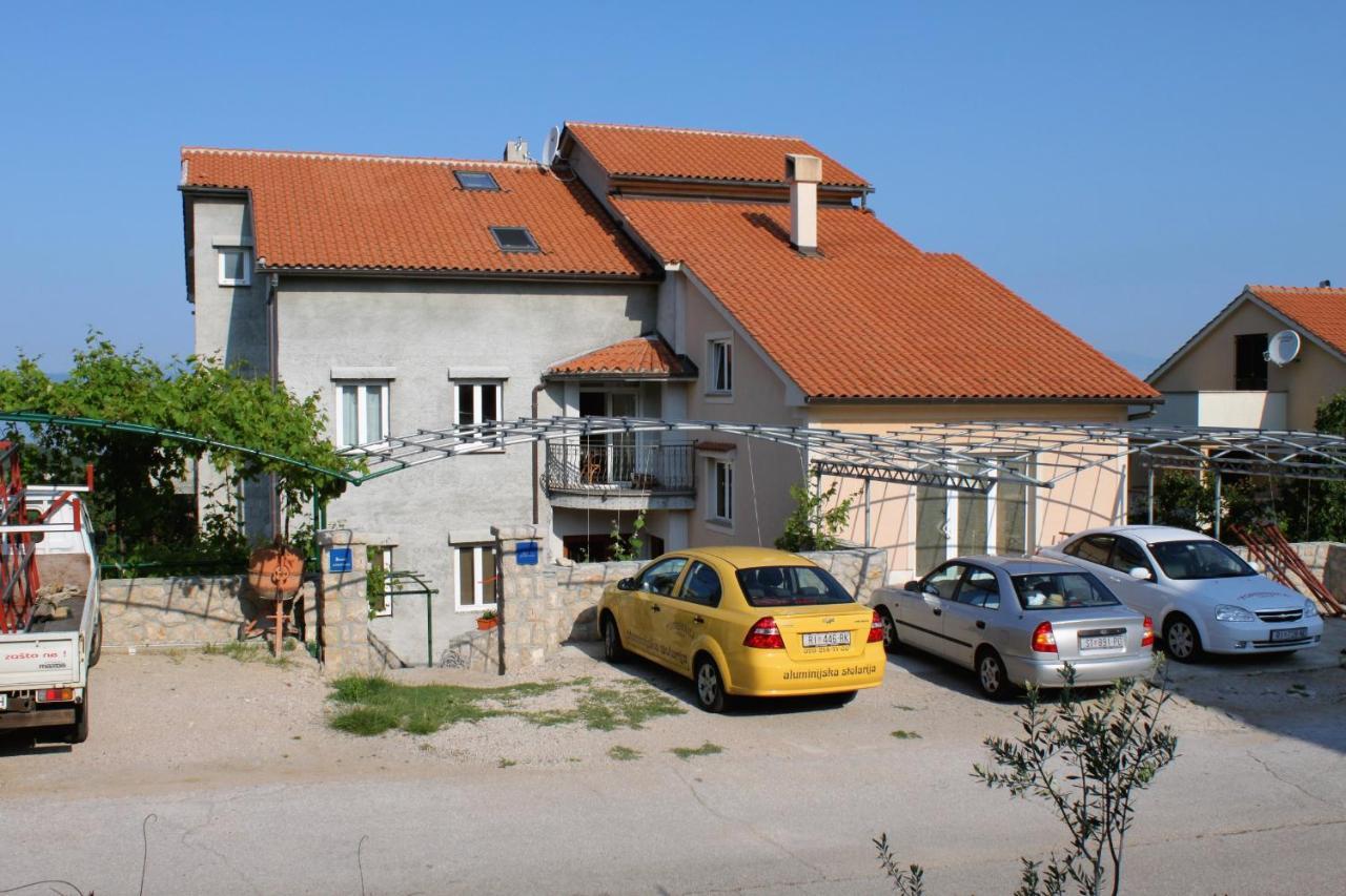 Apartment Njivice 5458D Exterior foto
