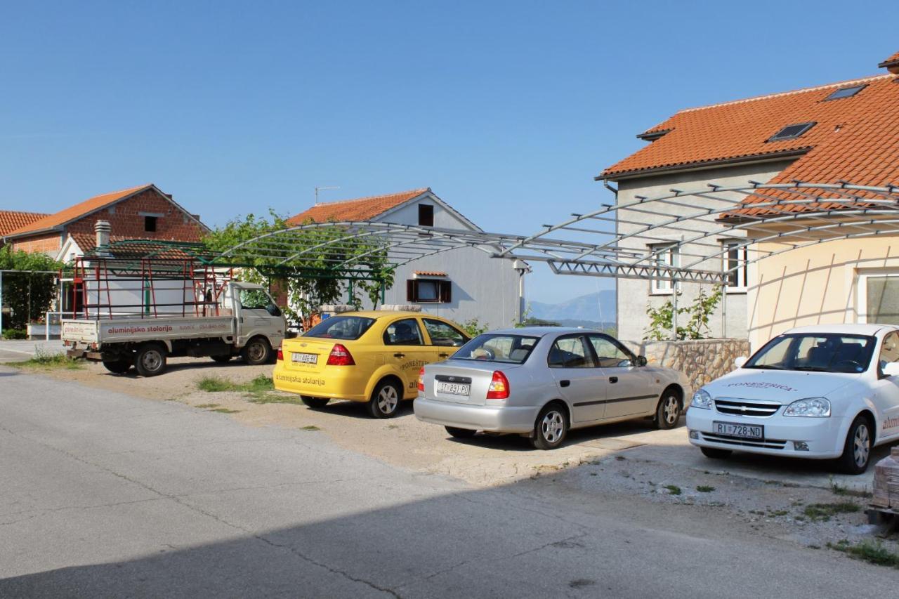 Apartment Njivice 5458D Exterior foto